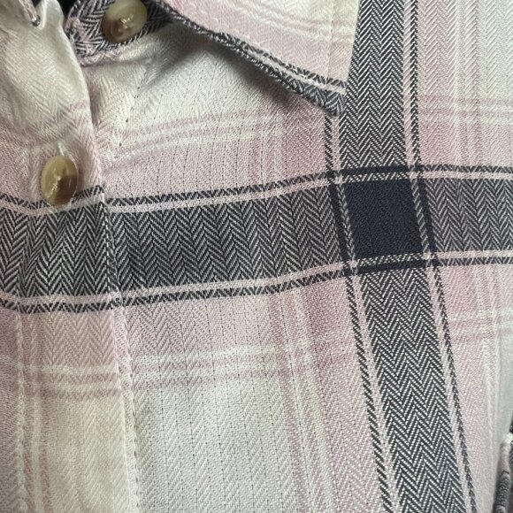 C&C California Pink & Navy Plaid Print Shirt - Picture 5 of 8
